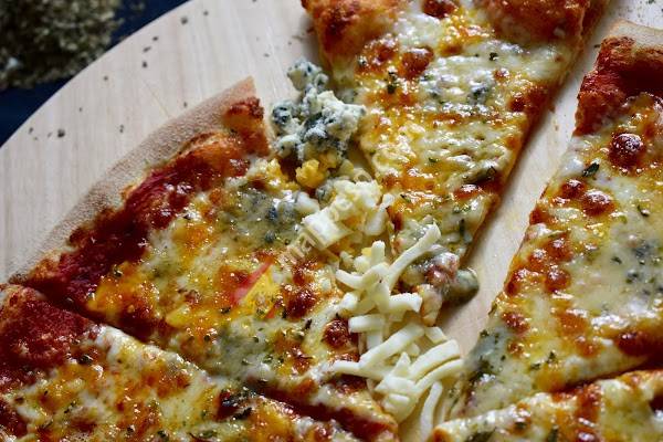 Acebuche Pizzería