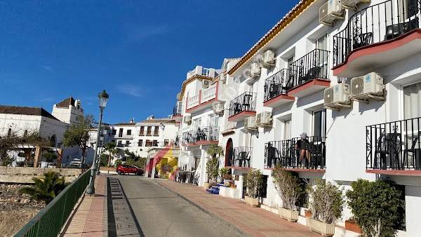 Apartamentos Balcón de Maro