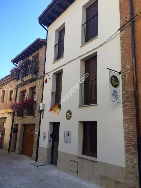 APARTAMENTOS JURRAMENDI - LOS ARCOS