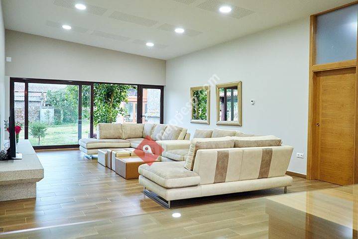 Apartamentos turisticos A Carballeira do Tambre