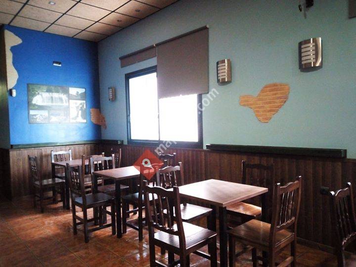 BAR La Central BREA