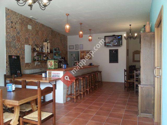 Bar Mianbro. Cave Bar Bacor