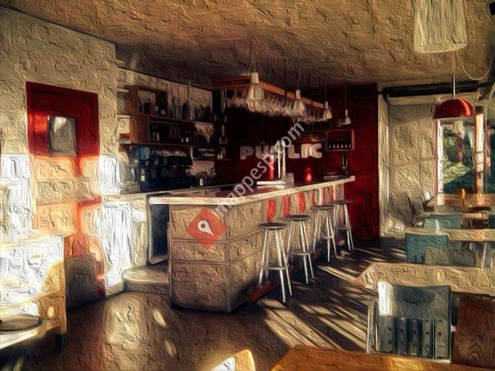 Bar & Restaurant Públic