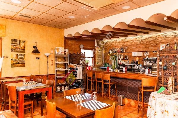 Bar restaurante Las Cazuelas de Julia