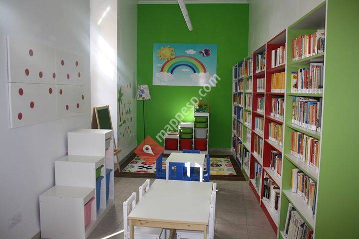 Biblioteca Almodóvar del Río