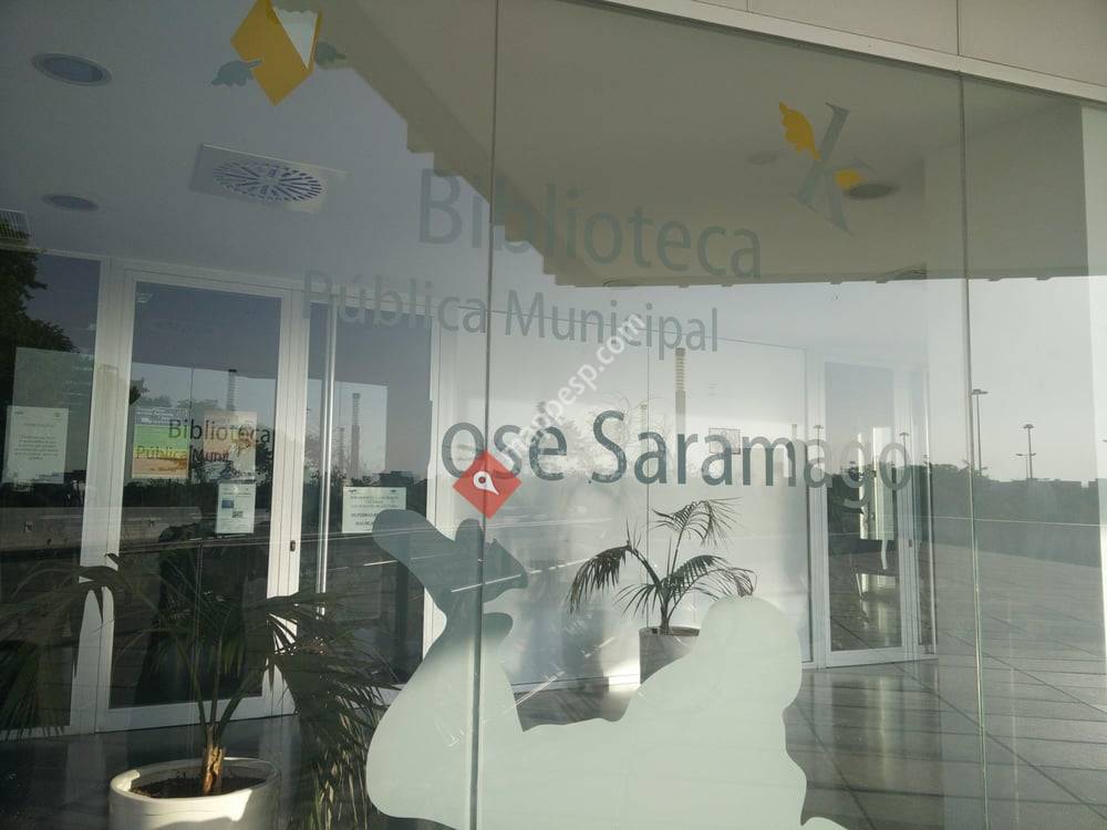 Biblioteca Pública Municipal José Saramago