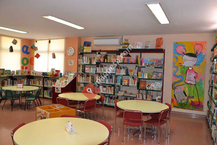 Biblioteca Pelagio Ferrer de El Palmar