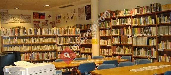 Biblioteca Pere Calders