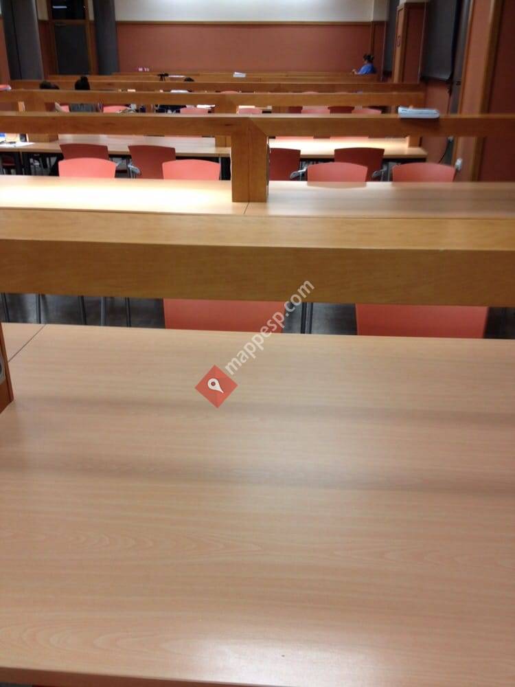 Biblioteca Uch-Ceu