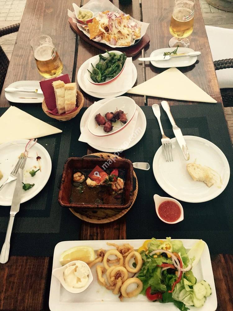 Bistro 49