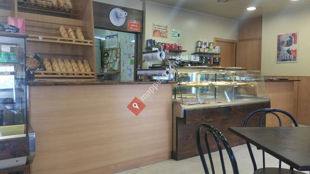 Cafeteria Paso a Nivel