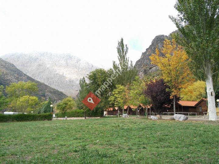Camping Las Hoces de Vegacervera