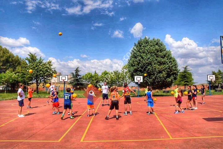 Campus Basket4U