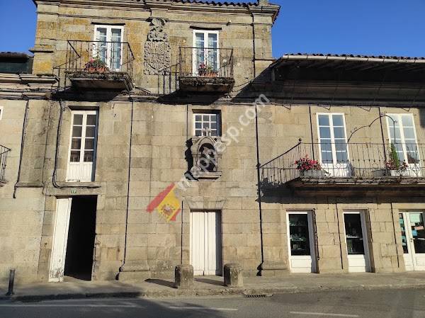 Casa Grande de Trives