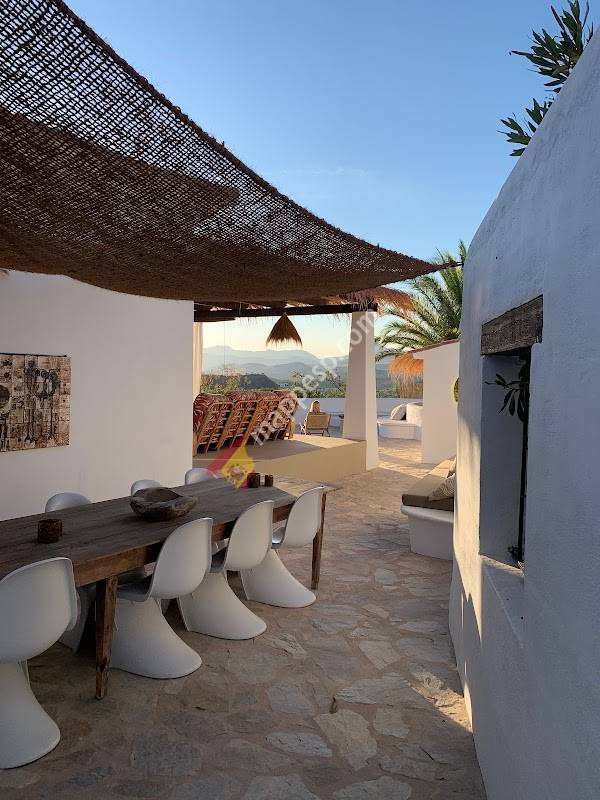 Casa Habiba