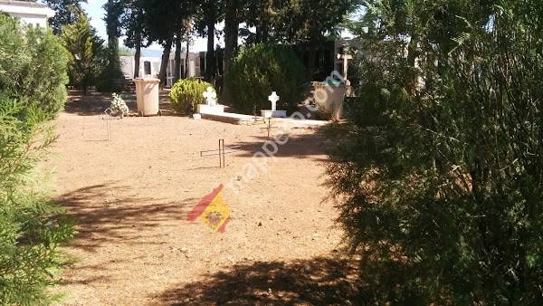 Cementerio Municipal de Montbrió del Camp.