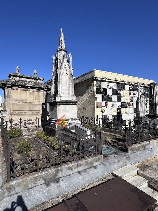 Cementerio Municipal de San Amaro