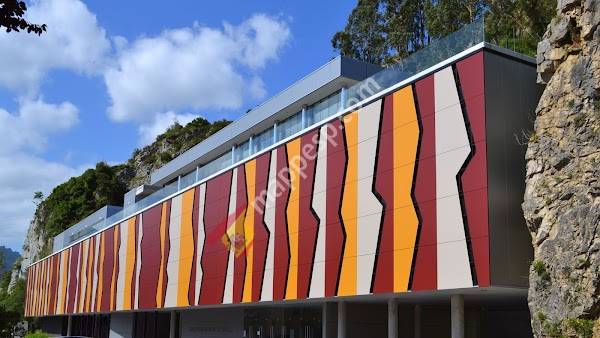 Centro de Arte Rupestre de Tito Bustillo