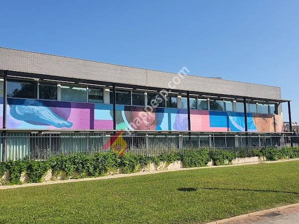 Centro de Salud José Luis Santamaría