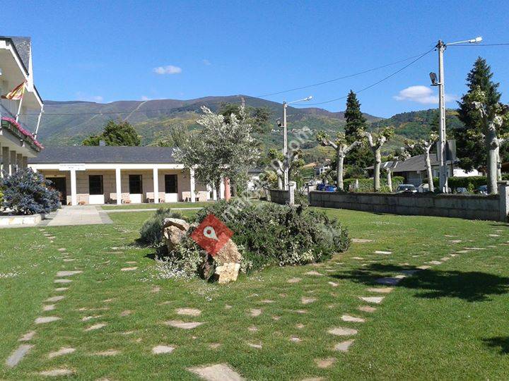 Centro sociocomunitario  Petín