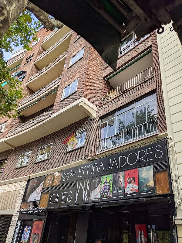 Cines Embajadores