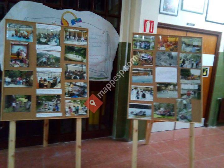 Colegio El Salvador Grandas De Salime