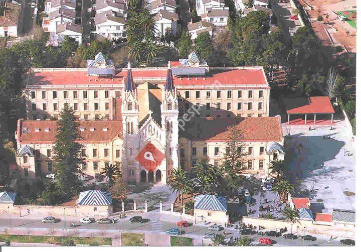 Colegio Esclavas SCJ Benirredrá