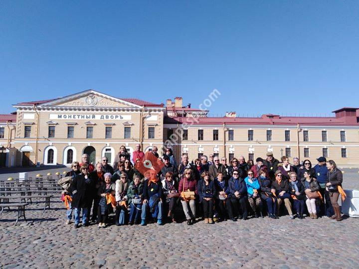Colores del Mundo Viajes