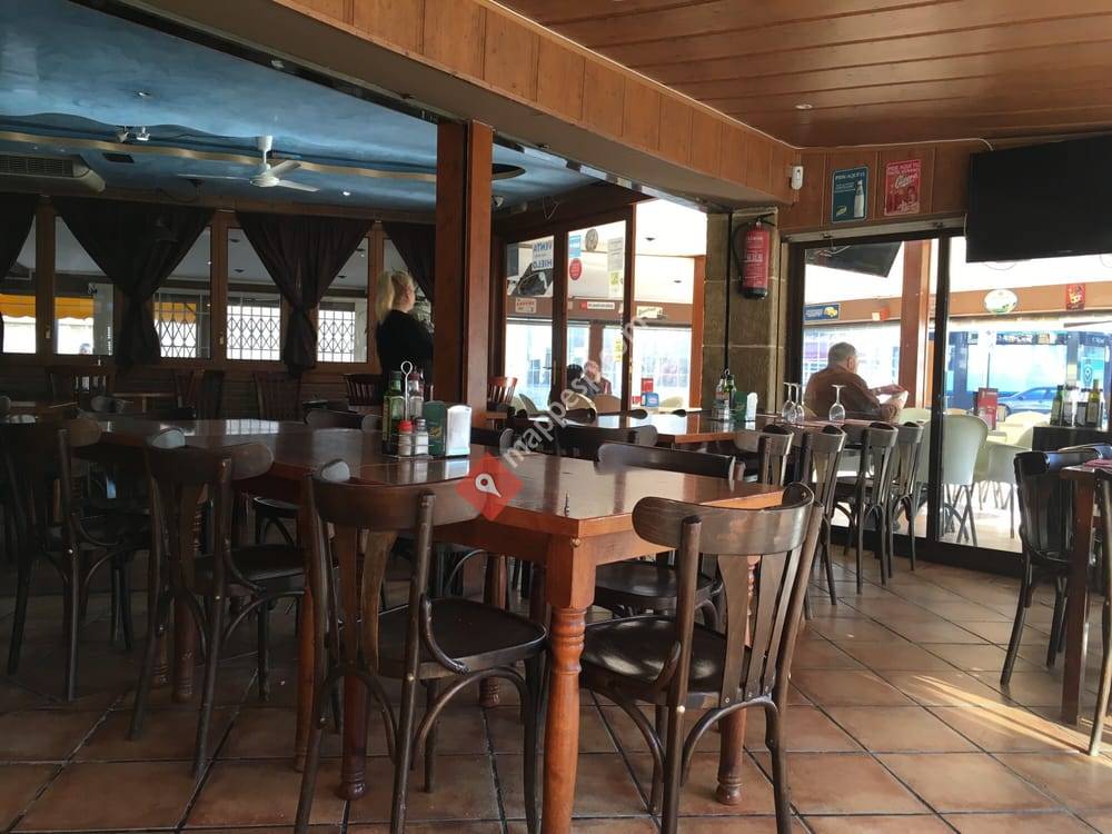 Crisand Bar