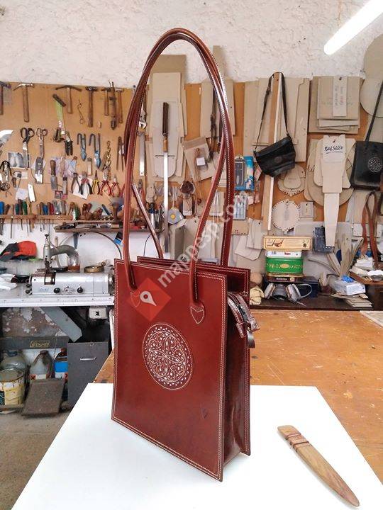 De Vega artesanía en cuero