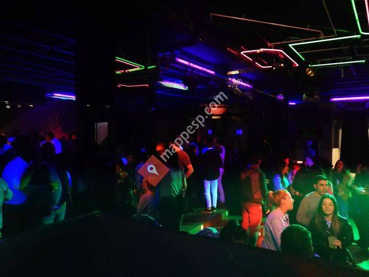 Disco-pub ZEUS