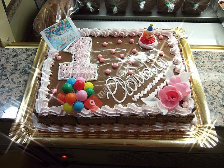 Dolan Panadería- Pasteleria