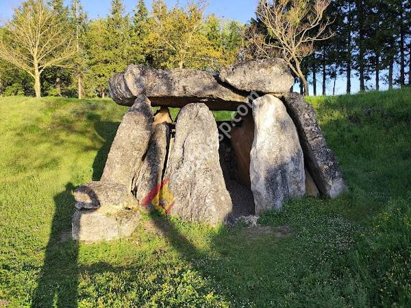 Dolmen de Aizkomendi