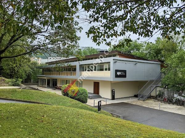 Donostia International Physics Center (DIPC)