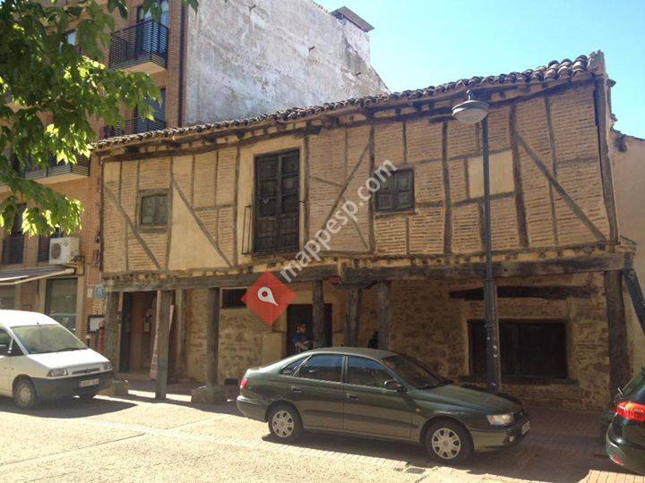El Burgo Ranero-Albergue de Peregrinos