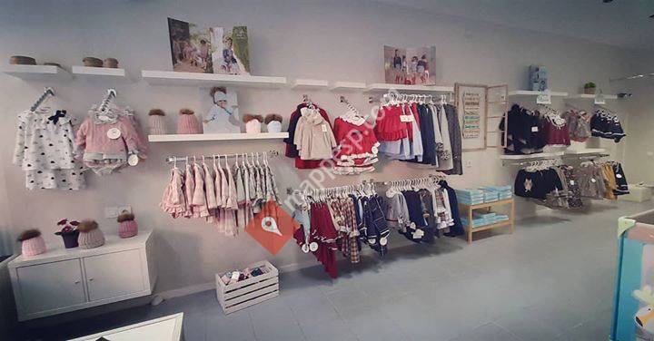 Ensueños Moda Infantil y Juvenil