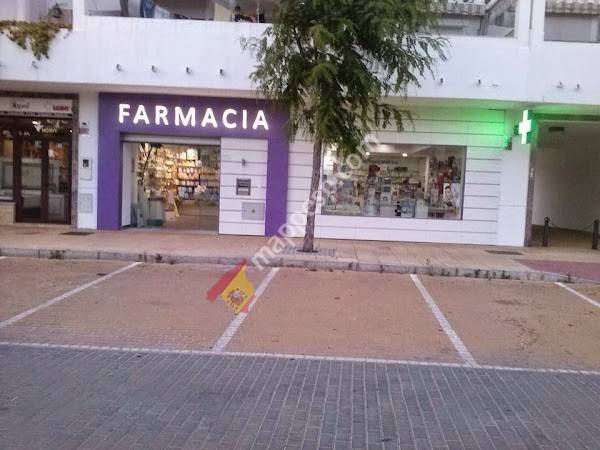 Farmacia Pueblo Andaluz. Lda María del Carmen Pérez de Lara Escorza