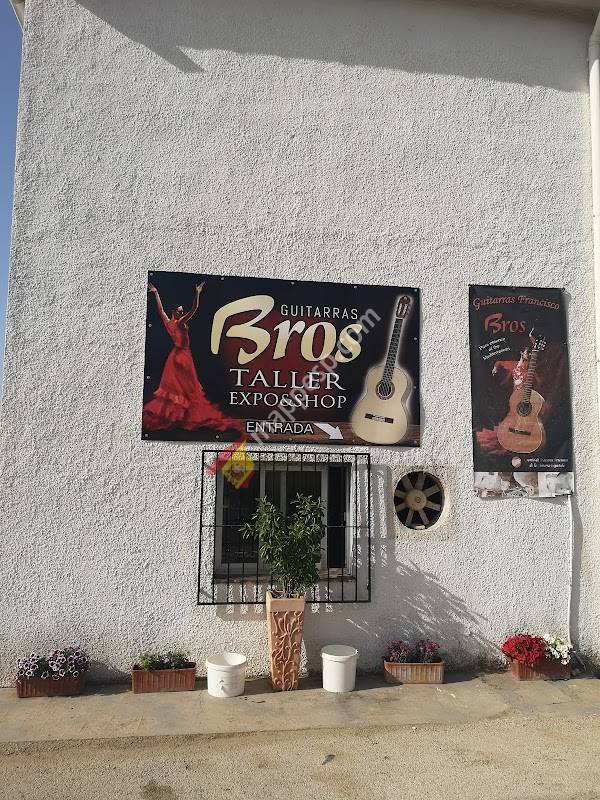 Guitarras Francisco Bros