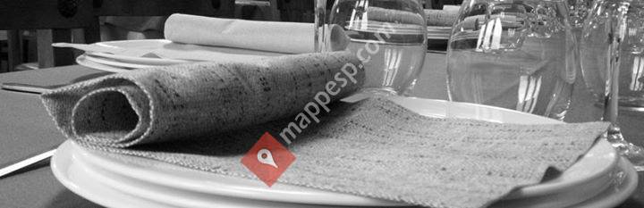 Hostal Restaurante CHOLO.