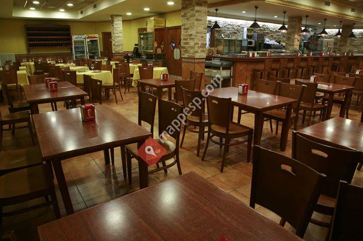 Hostal Restaurante El Poligono