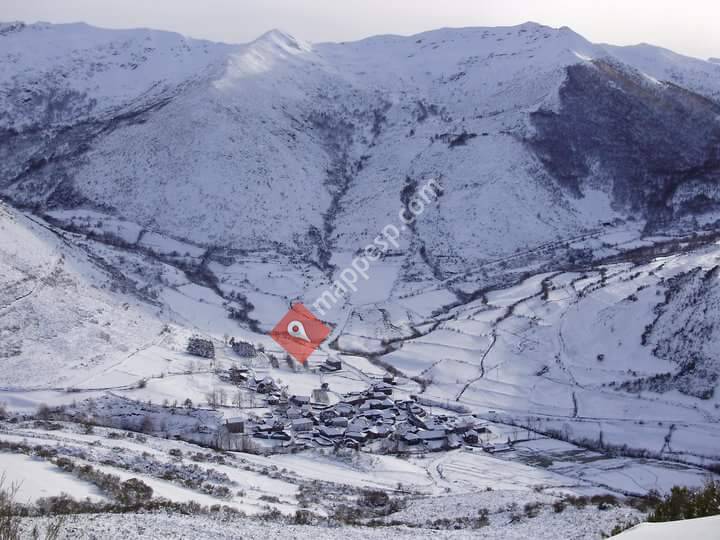 Hotel Rural Miravalles