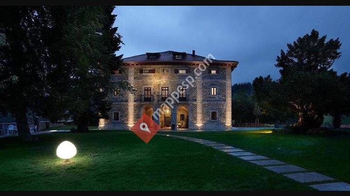 Iriarte Jauregia Hotel****
