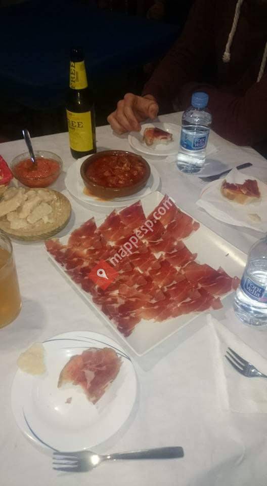 Jamon Jamon