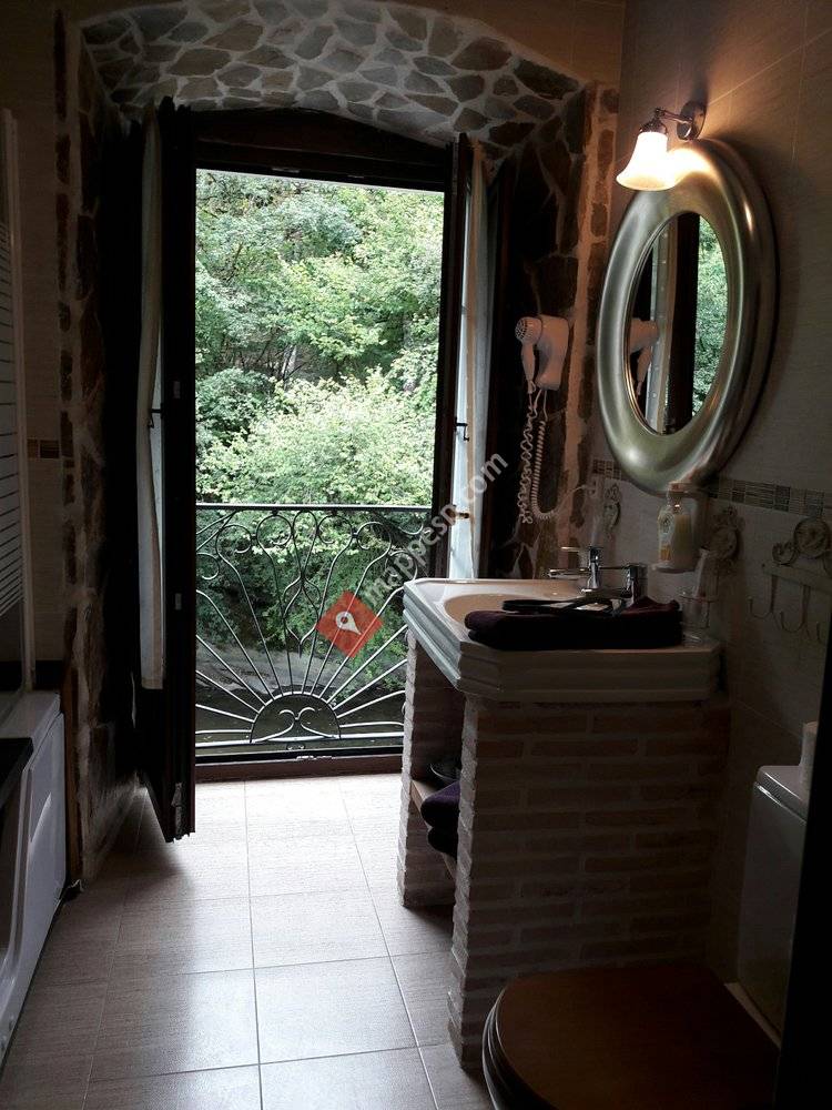 La Casa del Puente