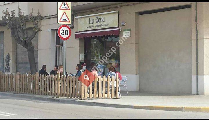 La Cova-Els monjos