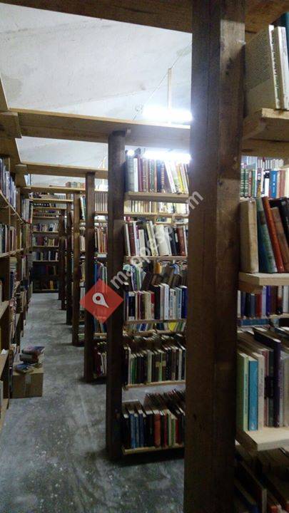LibreRía LaLeona