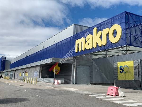 Makro
