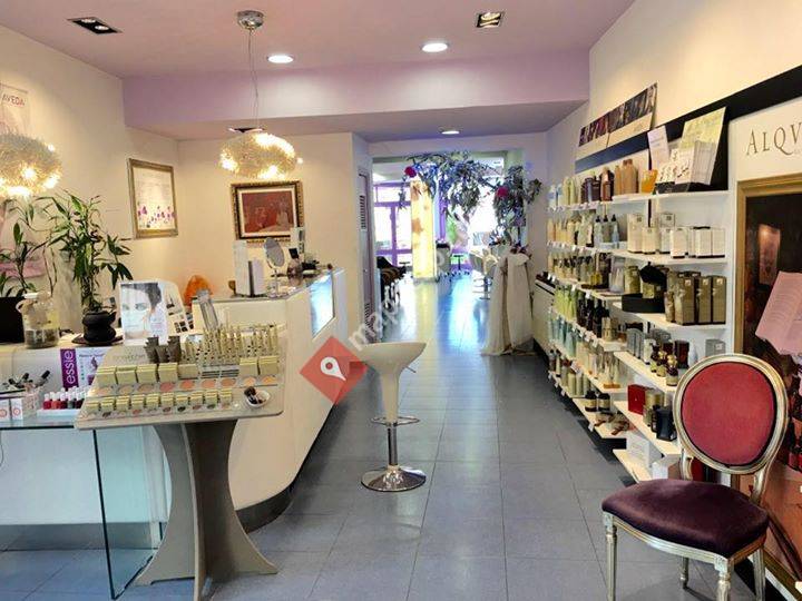 MOD Perruqueria i Bellesa