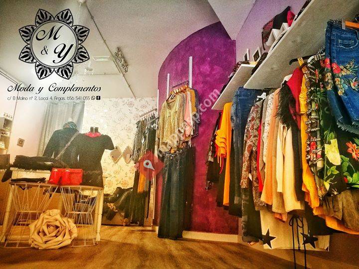 Moda y Complementos M & Y