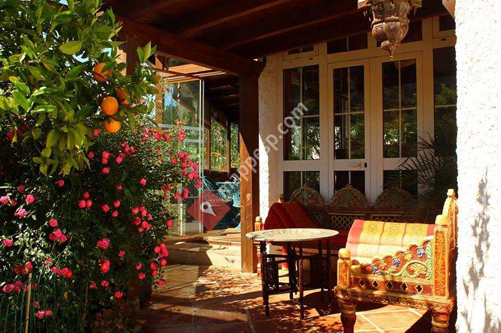 Molino Del Rey Retreat and Yoga Center